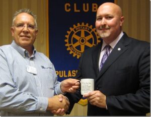 Keith Pritchard, president of the Rotary Club of Pulaski County, thanks Club Member Danny White for his excellent presentation.