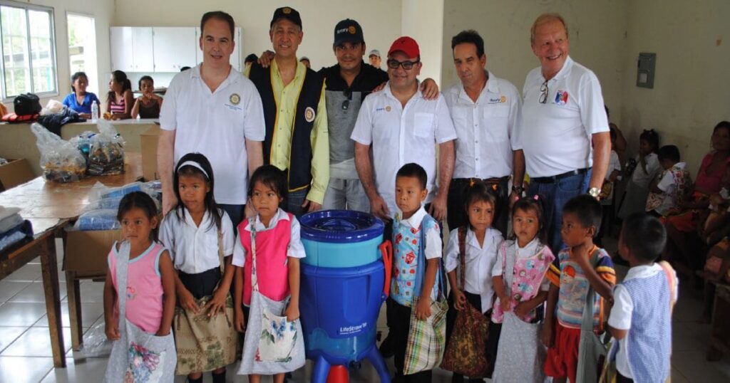 Joint RD 6080 and 4240 and Fundación Pro Niño's de Darién Panama Water Project - 2017